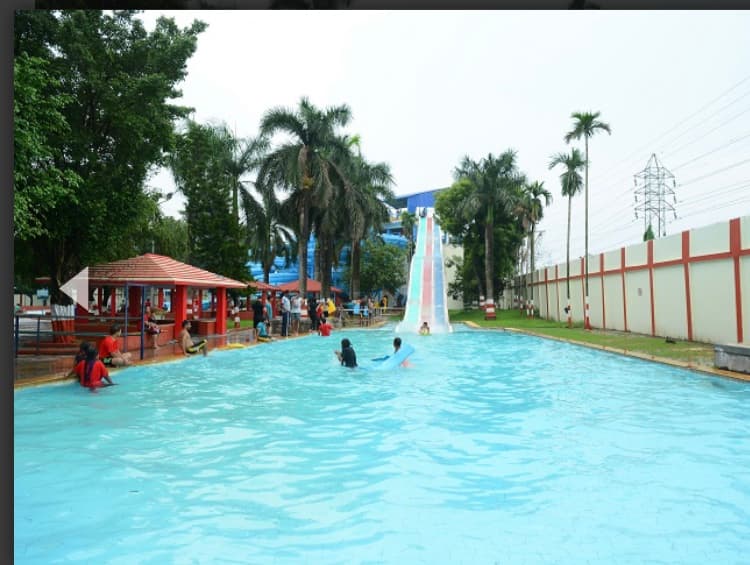 Aquatica Banquet Resort & Water Park thumbnail 3