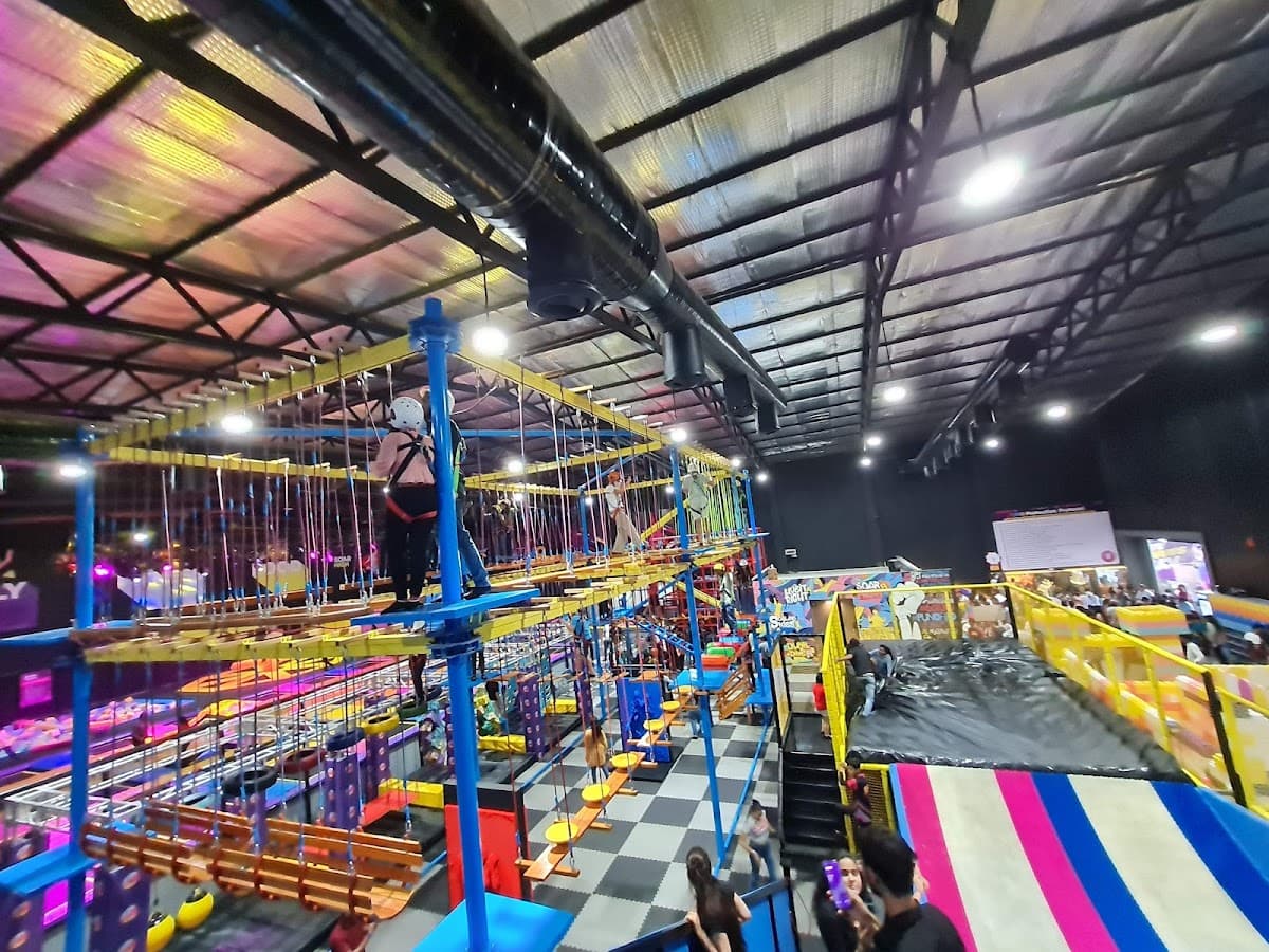 PUNO Jaipur - Trampoline Park | Adventure Park | Gaming Zone | Bowling in Jaipur | Vr Games |