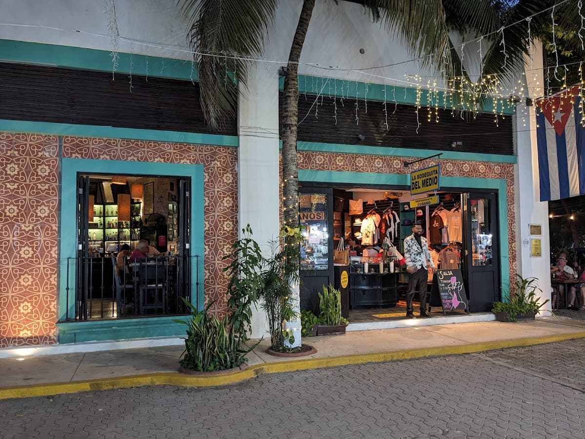 La Bodeguita del Medio Playa del Carmen 1