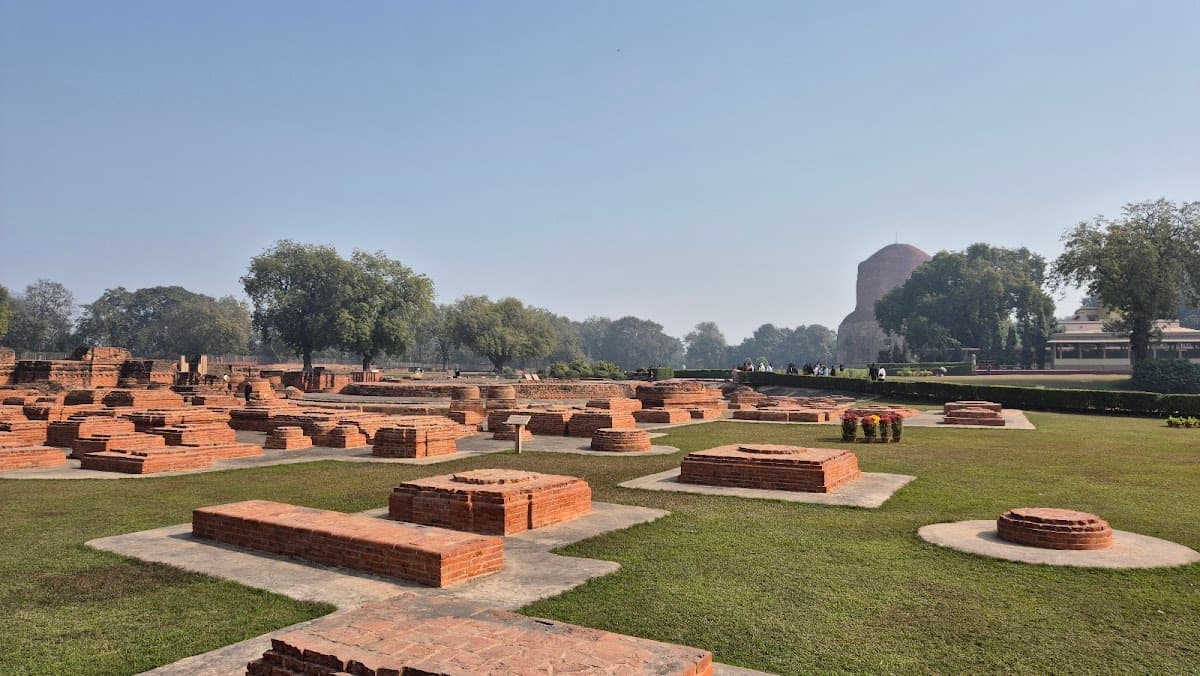 Archaeological Buddhist Remains of Sarnath thumbnail 2