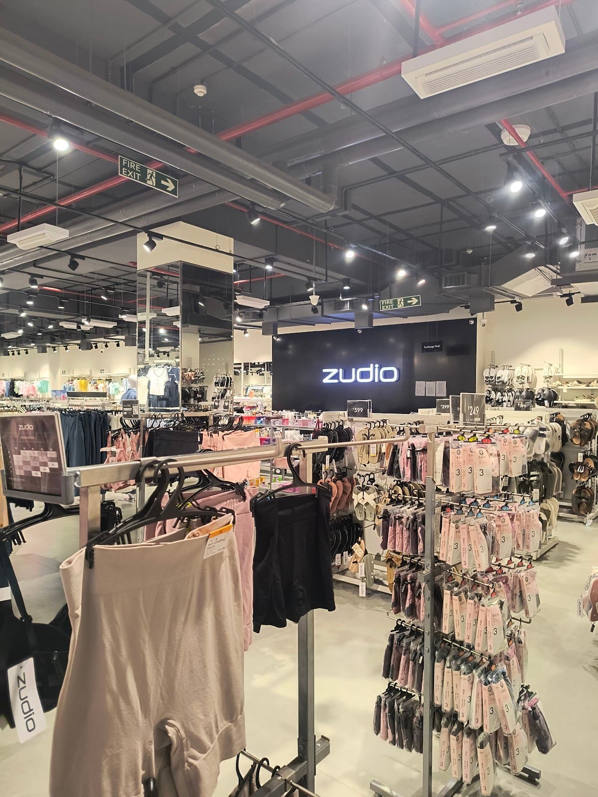 Sobha City Mall thumbnail 2