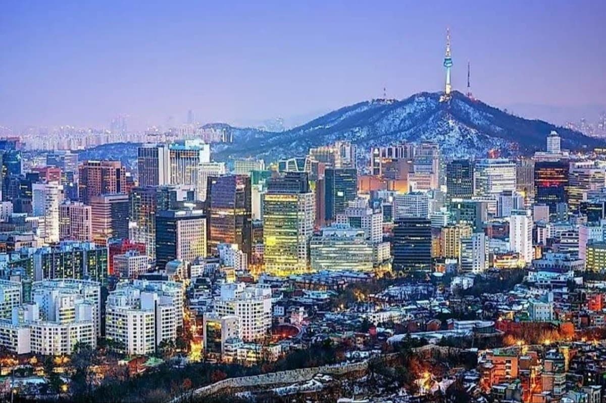 N Seoul Tower thumbnail 2