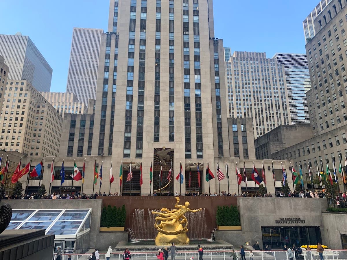 Rockefeller Center thumbnail 2