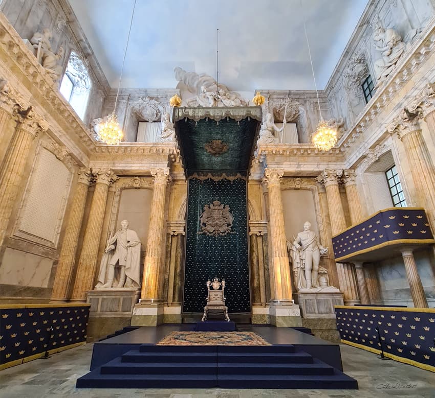 The Royal Palace thumbnail 3