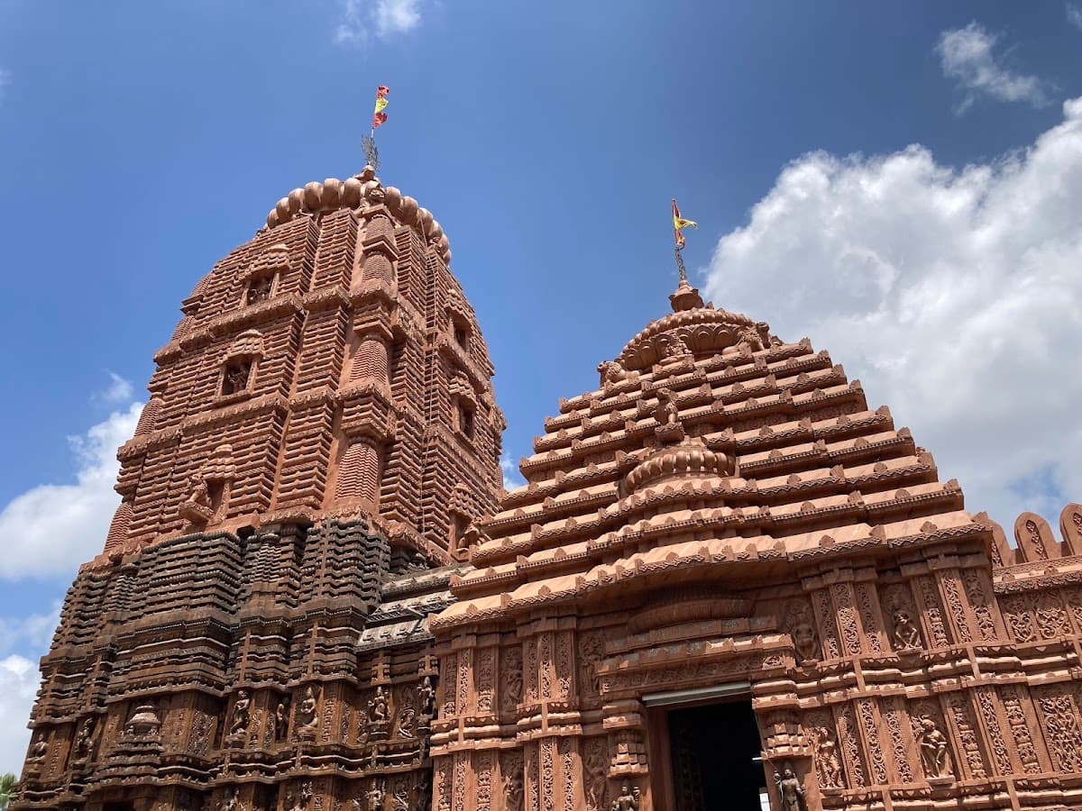 Shri Jagannatha Swami Temple thumbnail 3