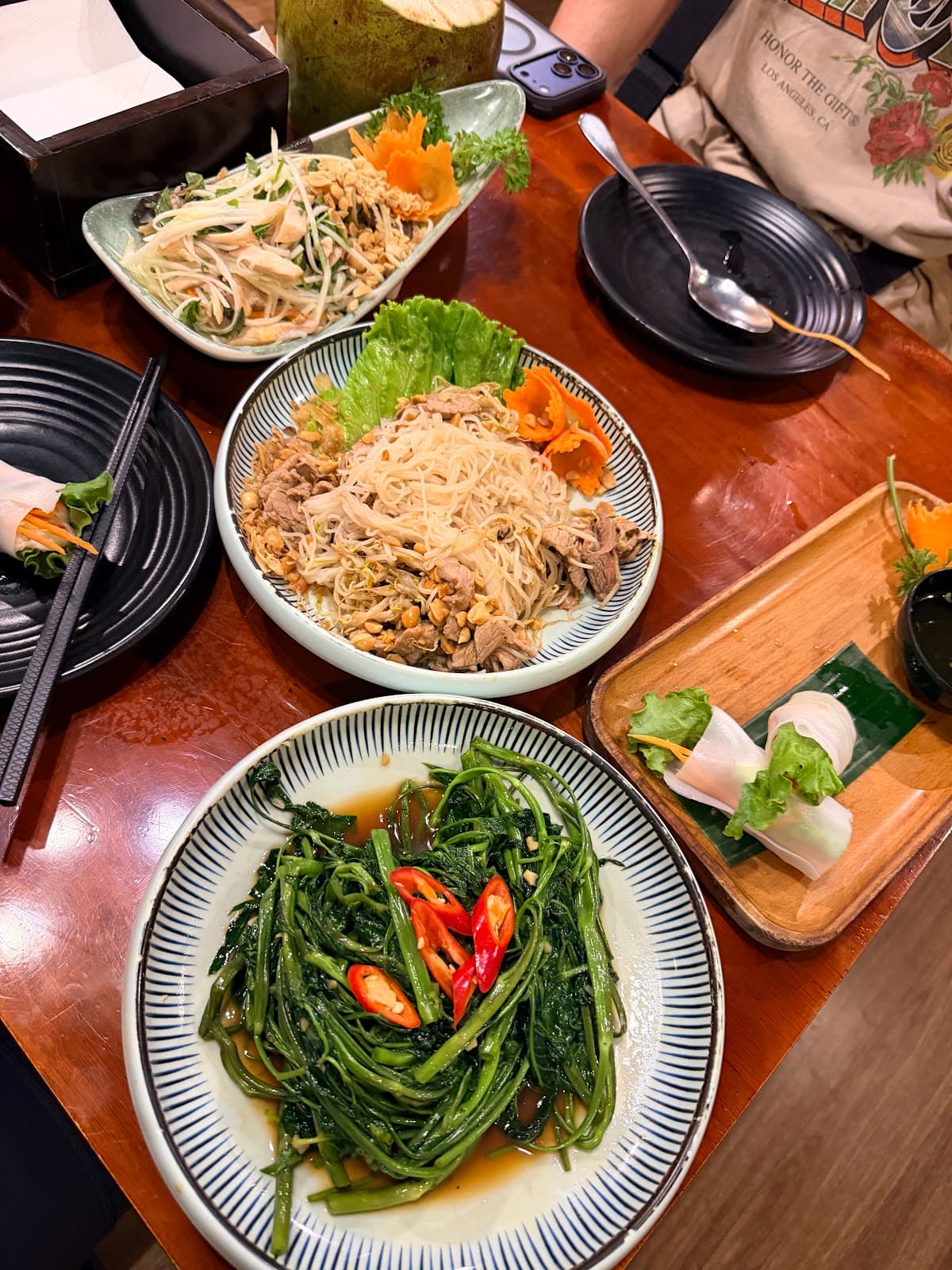 Hong Hoai's Restaurant thumbnail 2