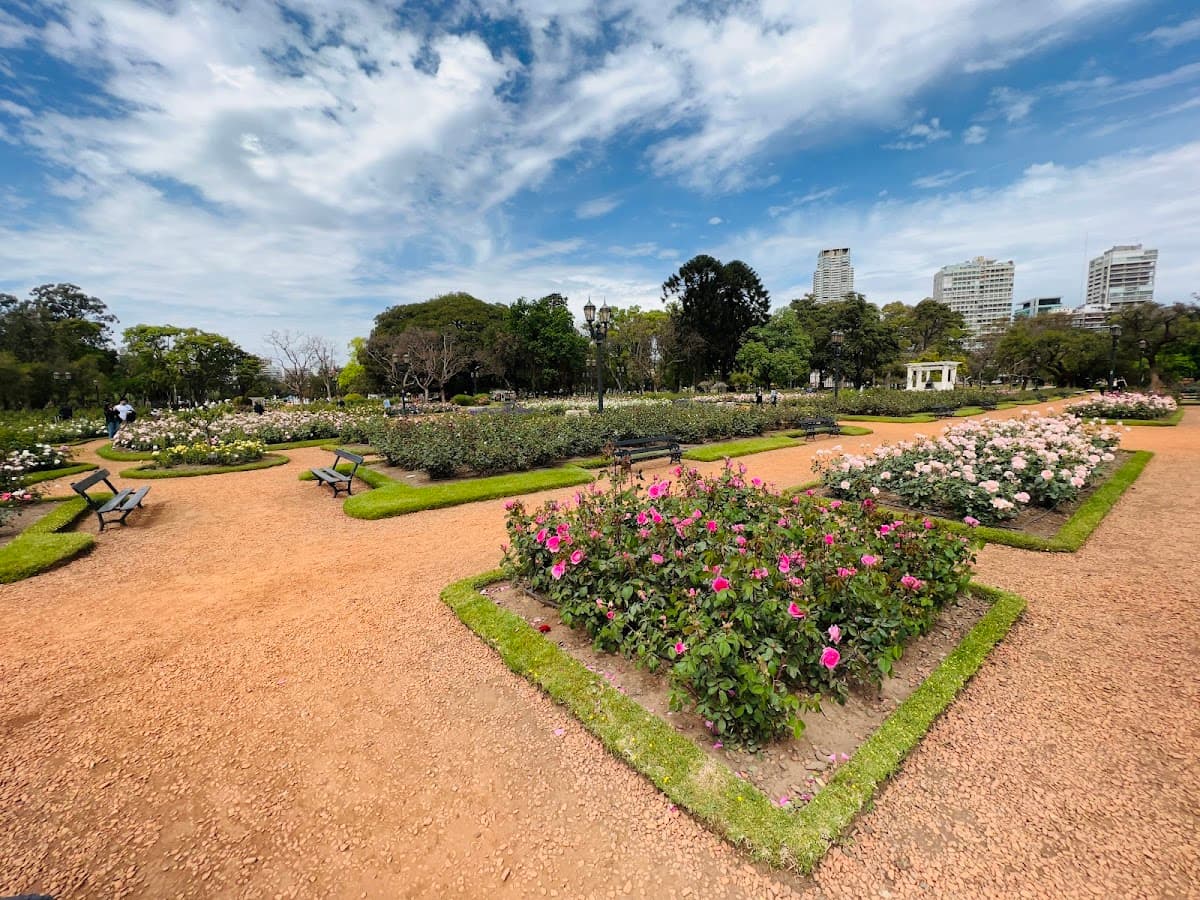 Tres de Febrero Park thumbnail 3