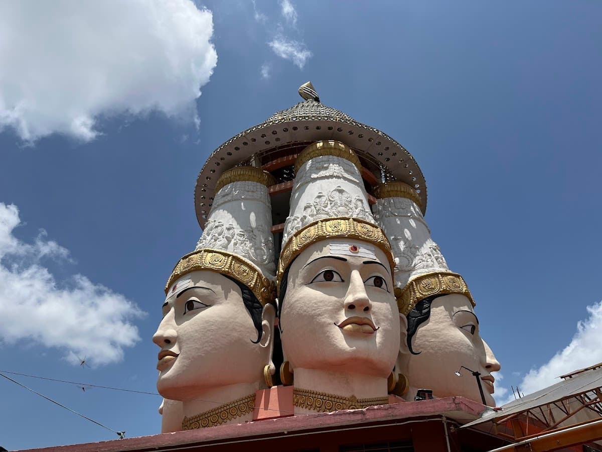 Shrungagiri Sri Shanmukha Swami Temple thumbnail 2