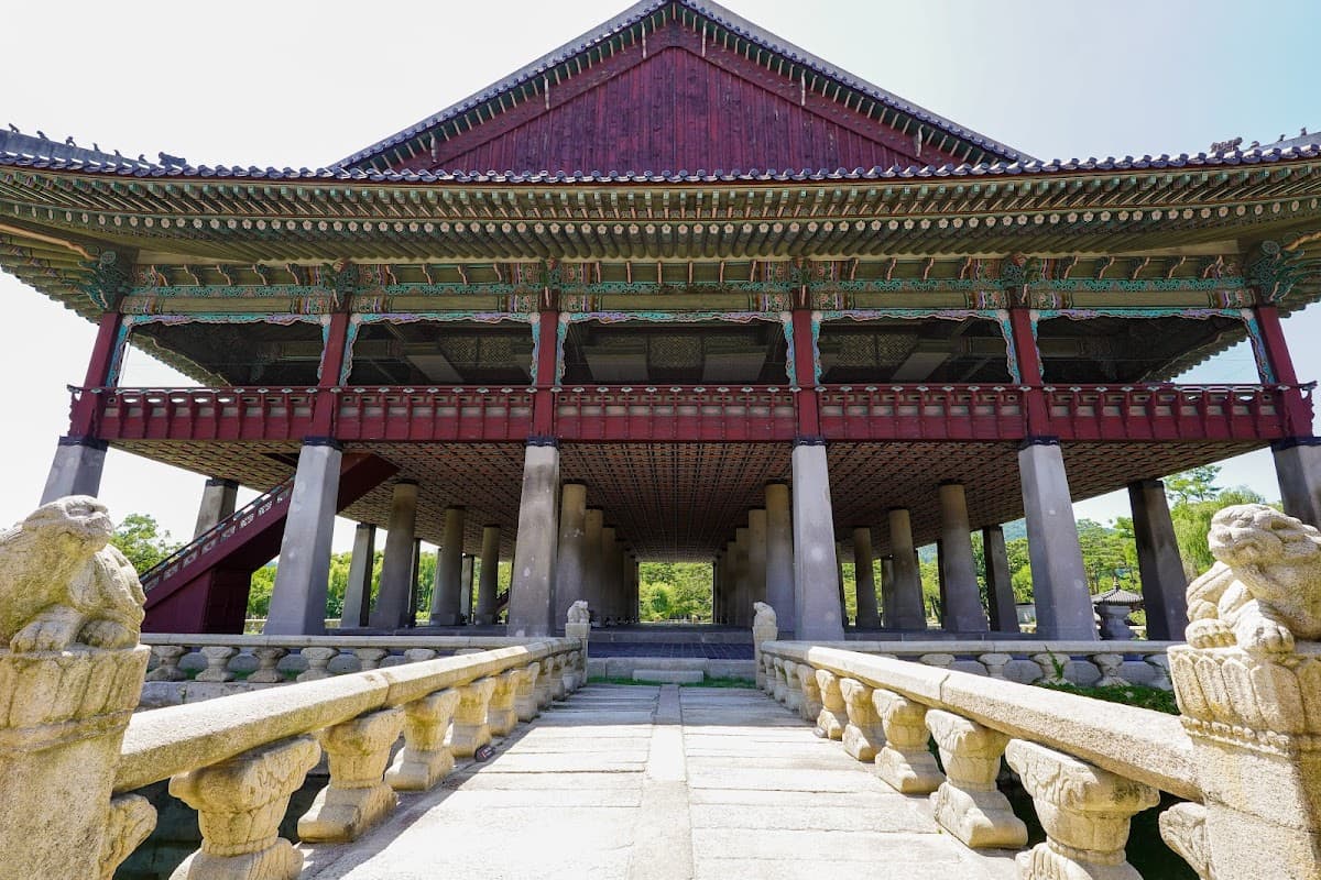 Gyeongbokgung Palace thumbnail 2
