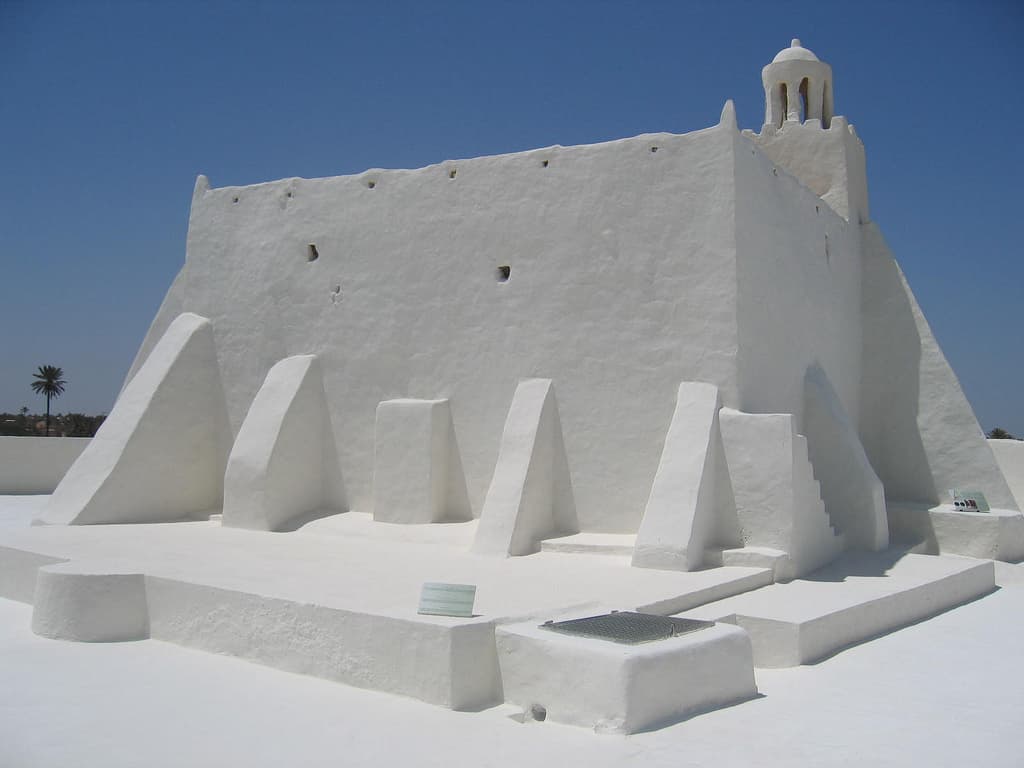 Fadhloun Mosque thumbnail 3