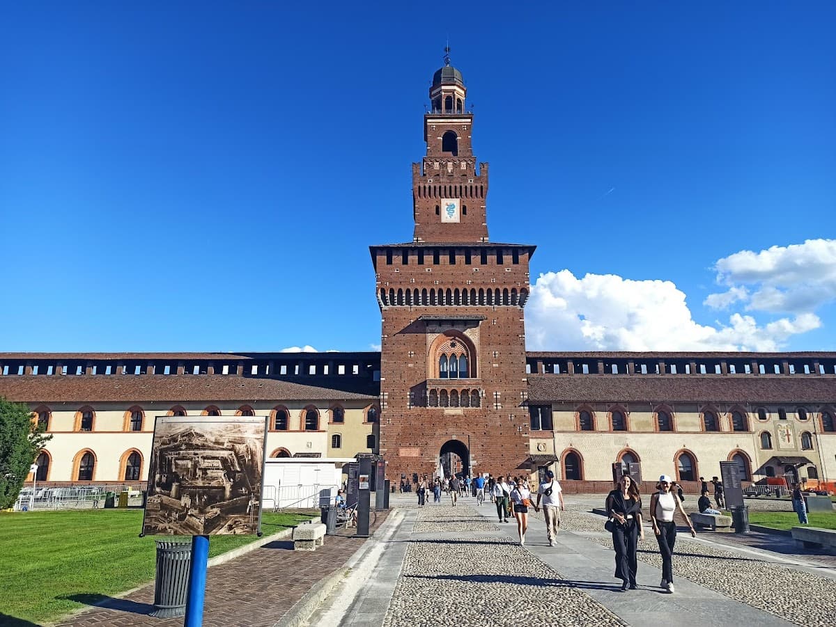 Parco Sempione thumbnail 3