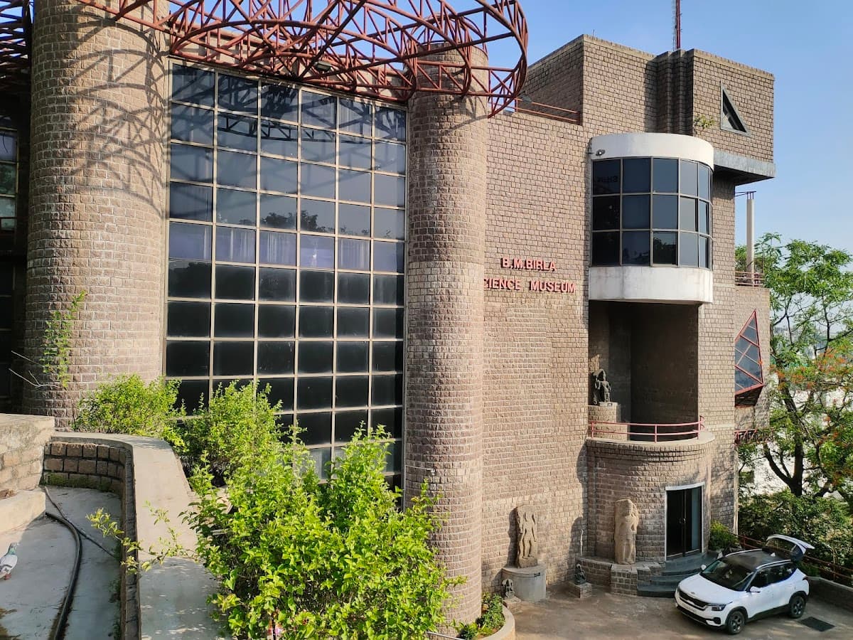 B. M. Birla Science Centre thumbnail 3