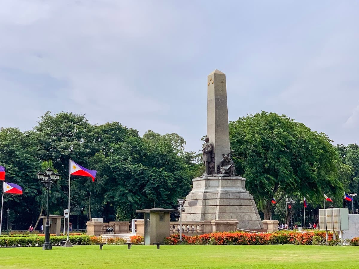Rizal Park thumbnail 2