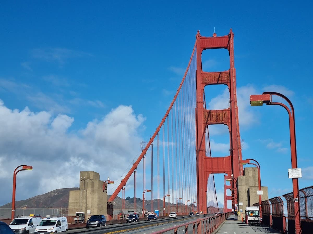 Golden Gate Bridge thumbnail 3