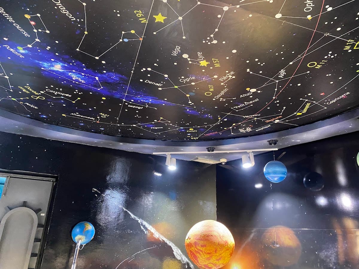 Palace of Science thumbnail 2