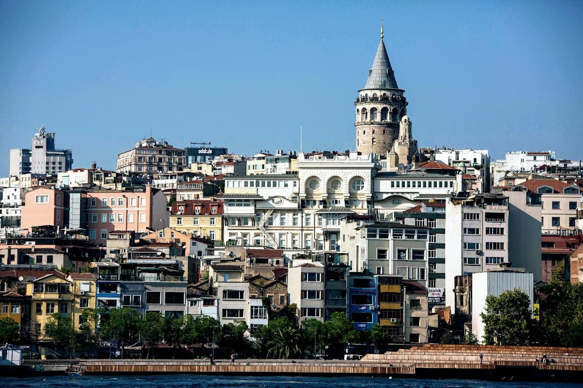 Galata Tower thumbnail 2
