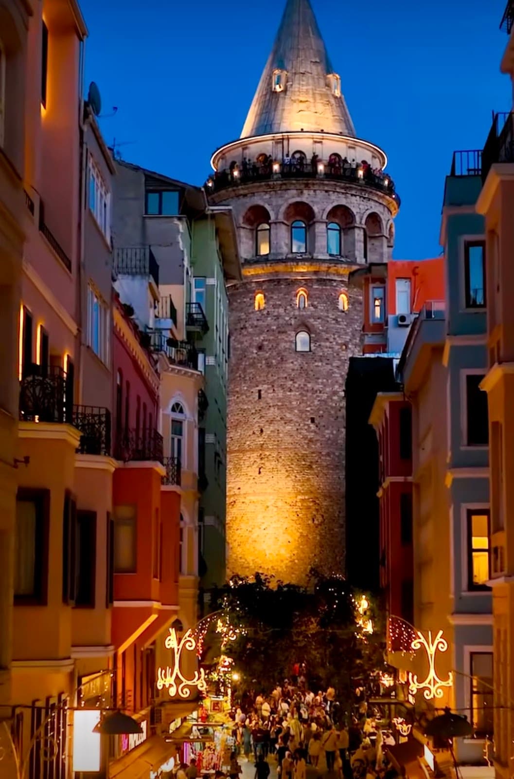 Galata Tower thumbnail 3
