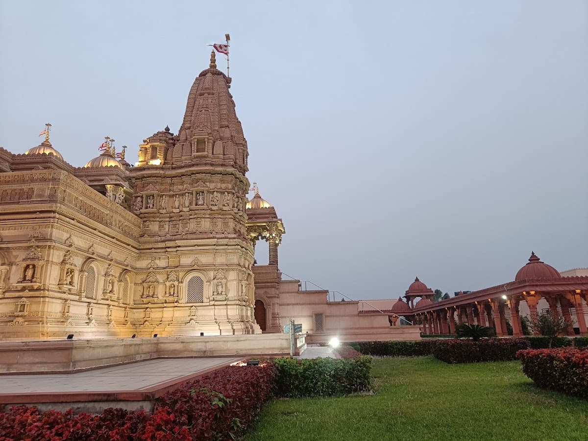 BAPS Shri Swaminarayan Mandir thumbnail 2
