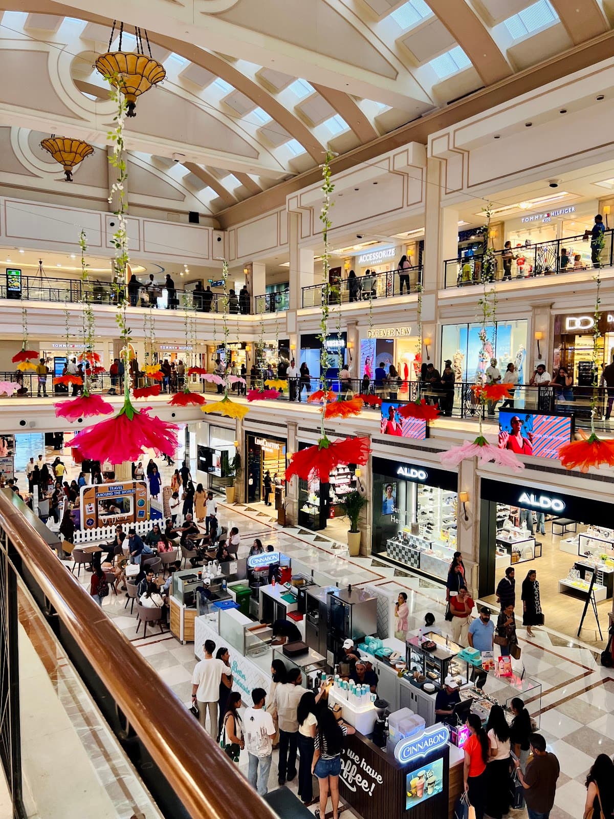DLF Promenade thumbnail 2