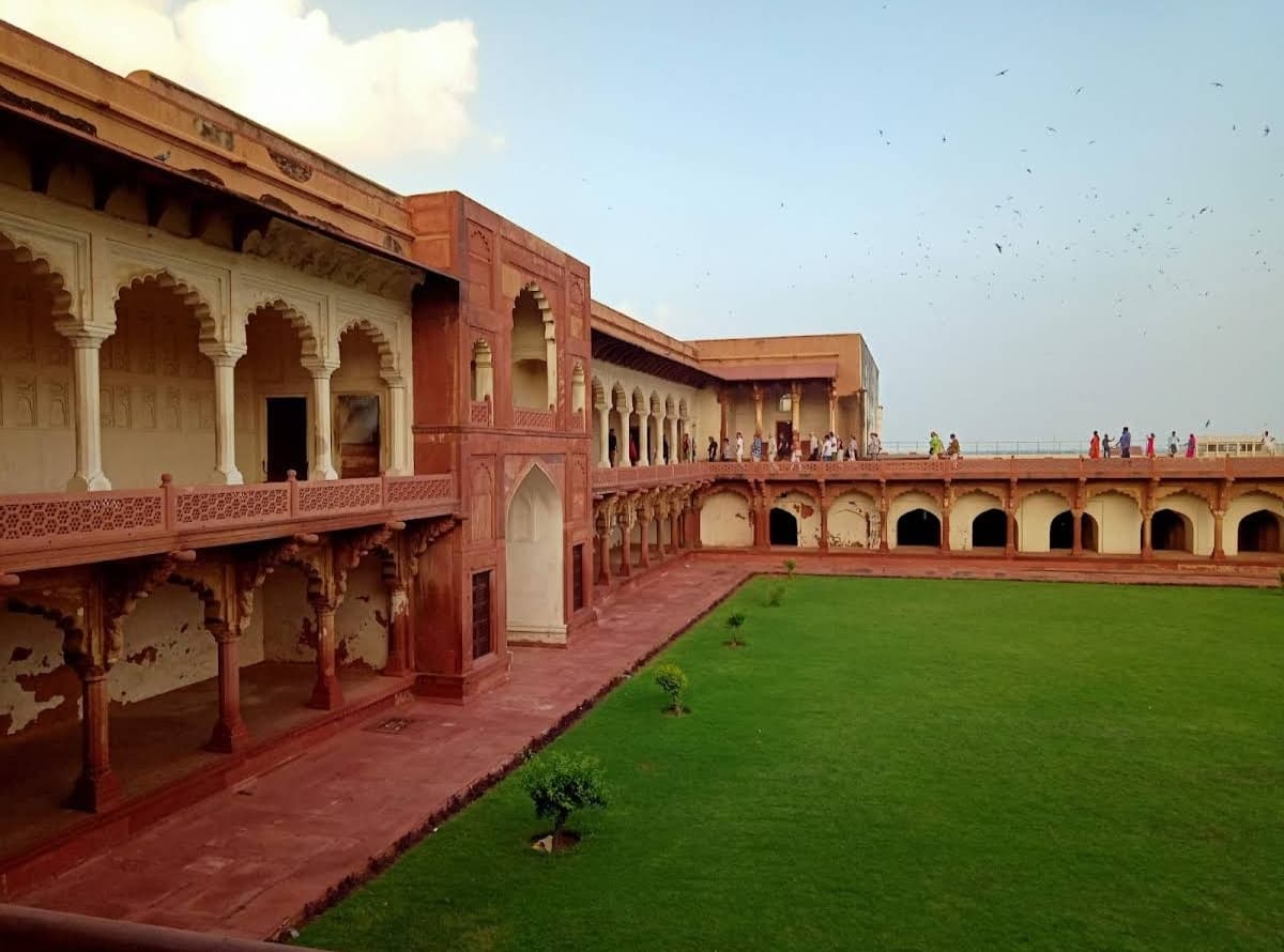 Agra Fort thumbnail 3