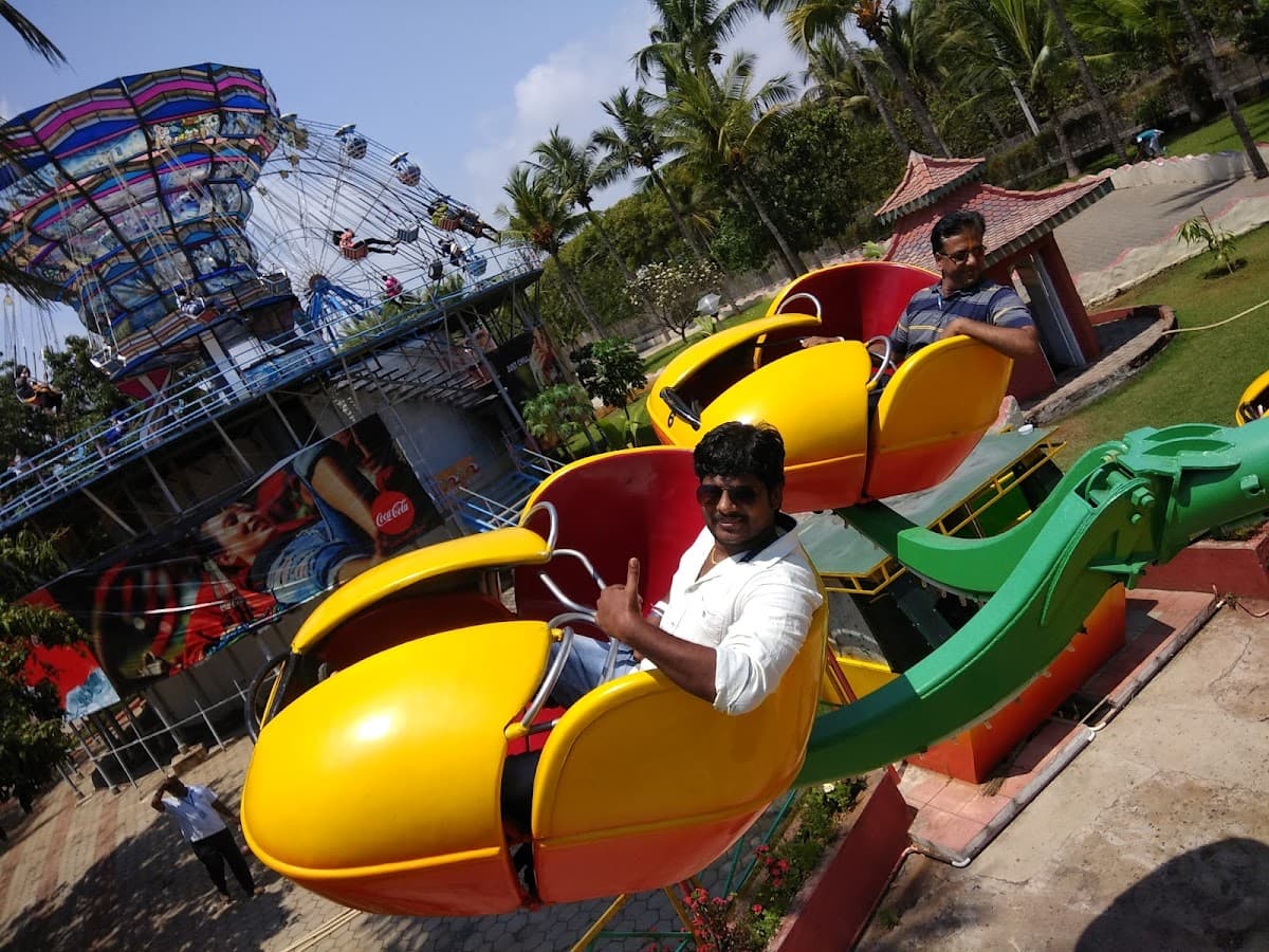 MGM Dizzee World thumbnail 2