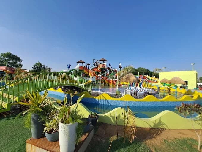 FAMILYFUN WATERPARK