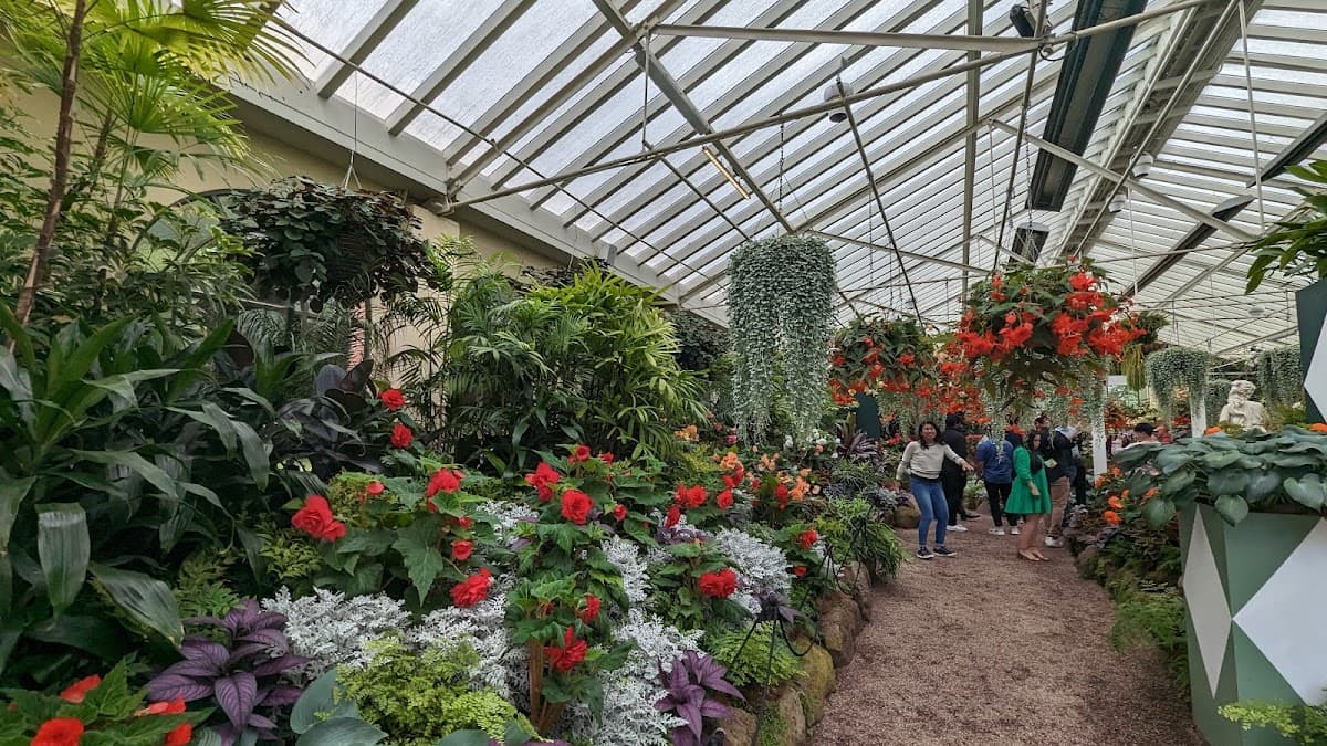 Fitzroy Gardens thumbnail 3