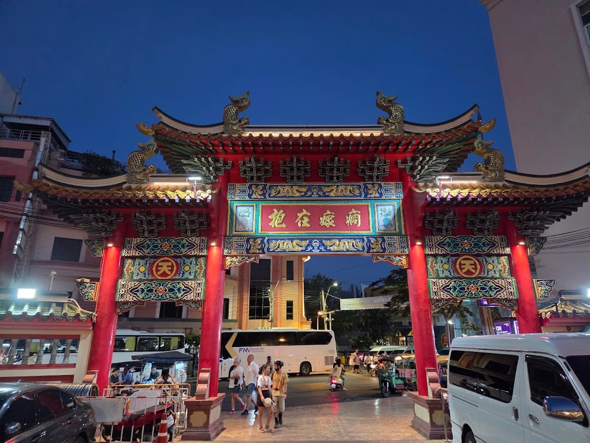 Chinatown Bangkok (Yaowarat) thumbnail 2