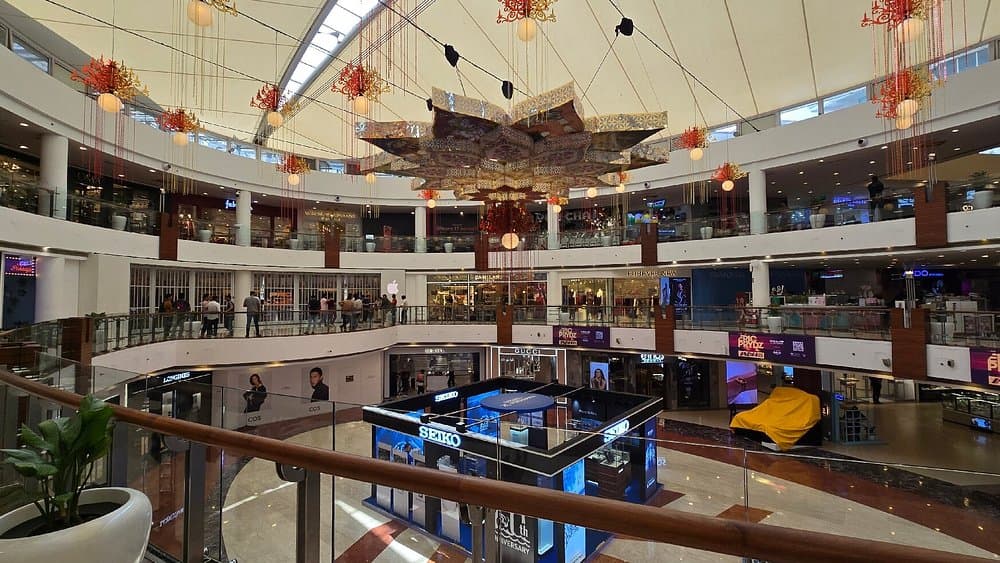Nexus Select CityWalk thumbnail 2