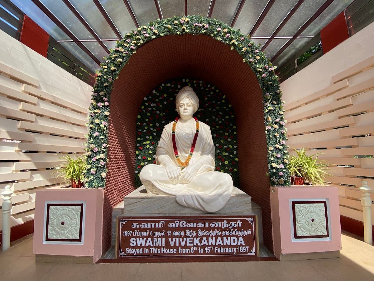Vivekananda House thumbnail 3