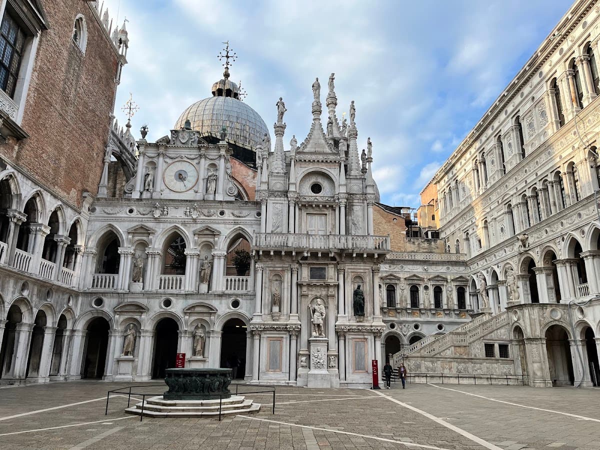Saint Mark's Basilica thumbnail 3