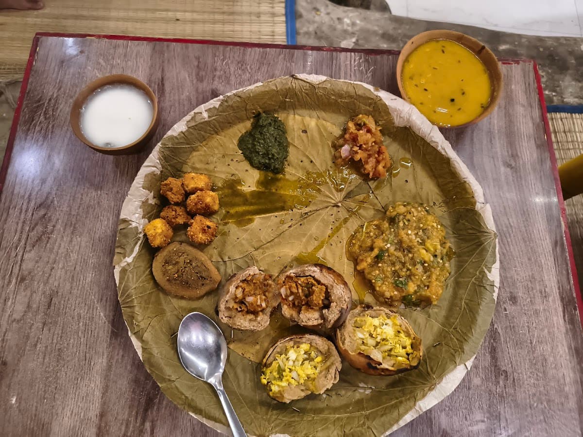 Baati Chokha Restaurant thumbnail 2