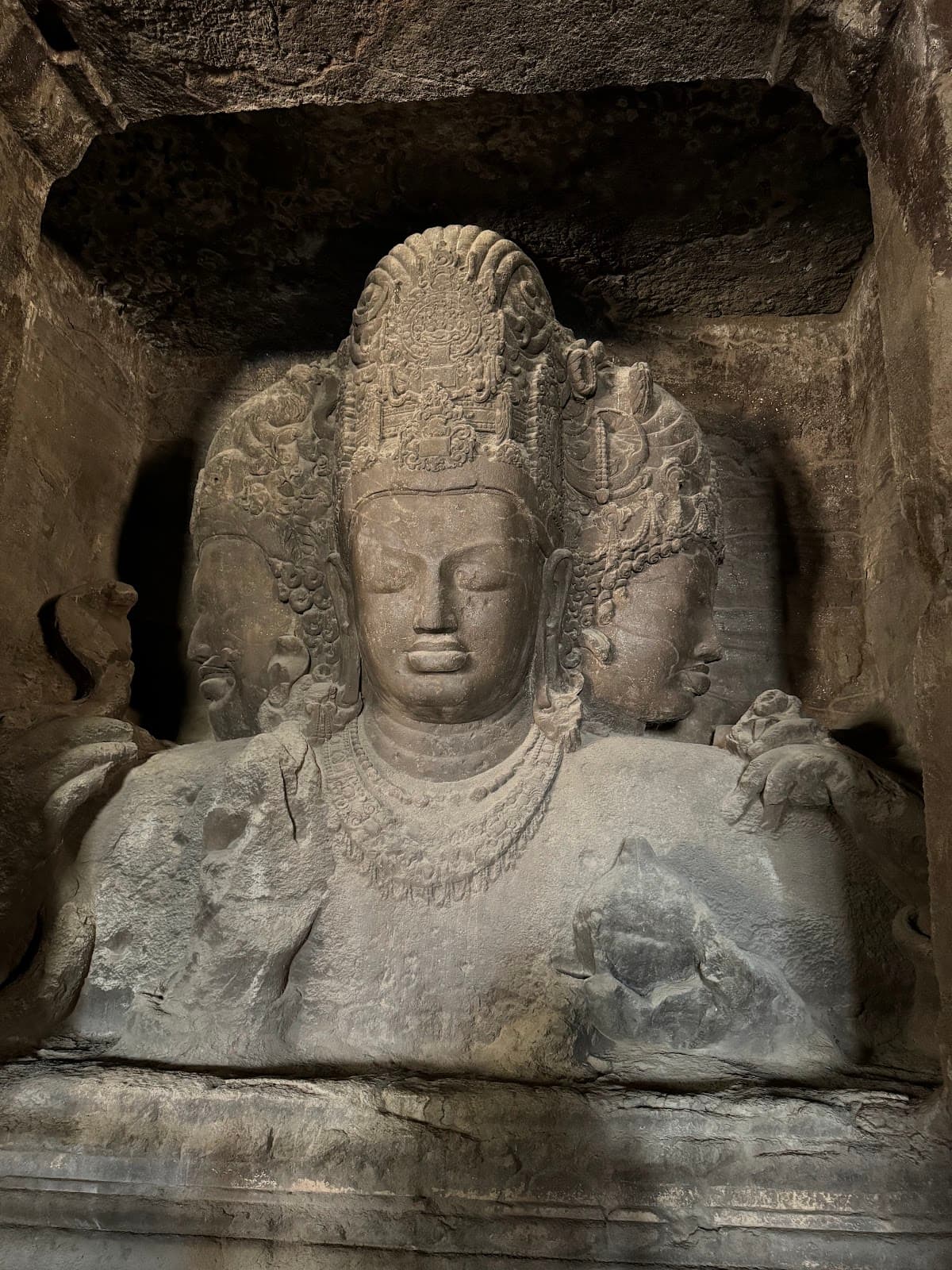 Elephanta Caves thumbnail 3