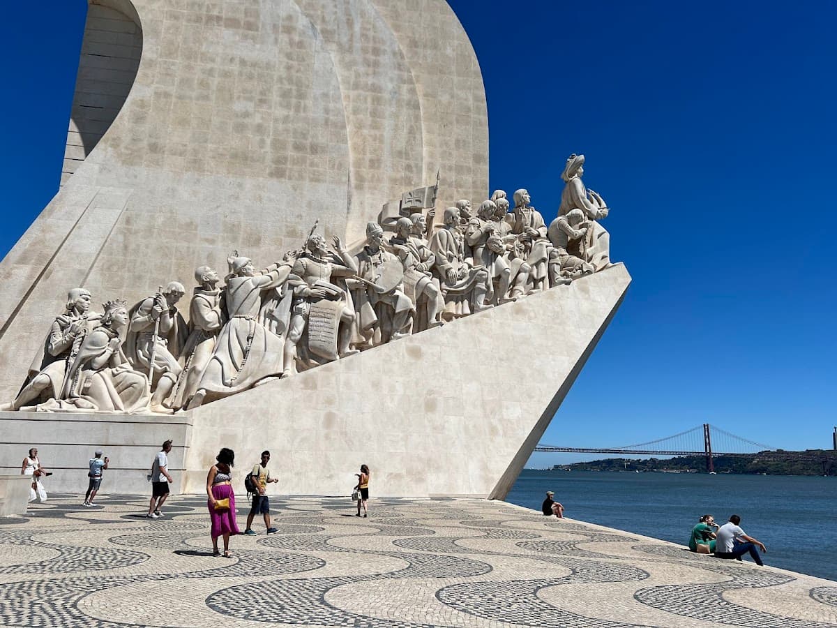 Monument to the Discoveries thumbnail 2