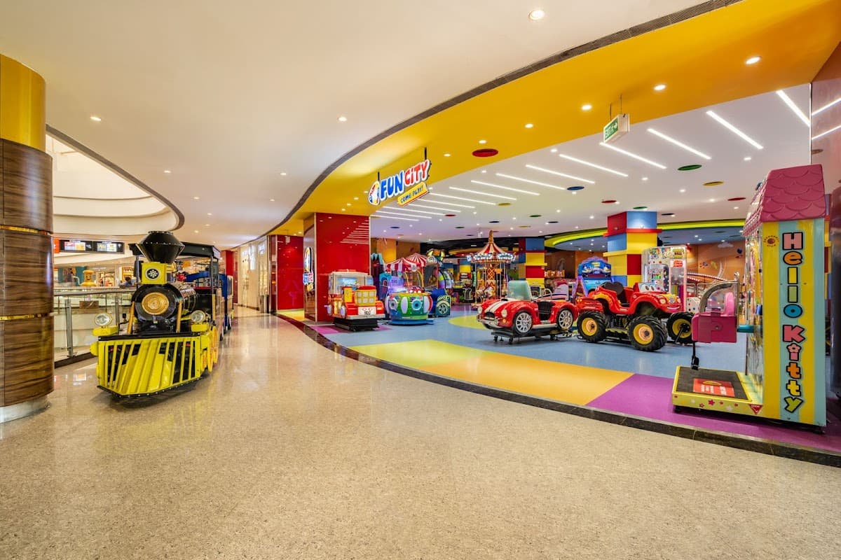 Phoenix Marketcity Pune thumbnail 3
