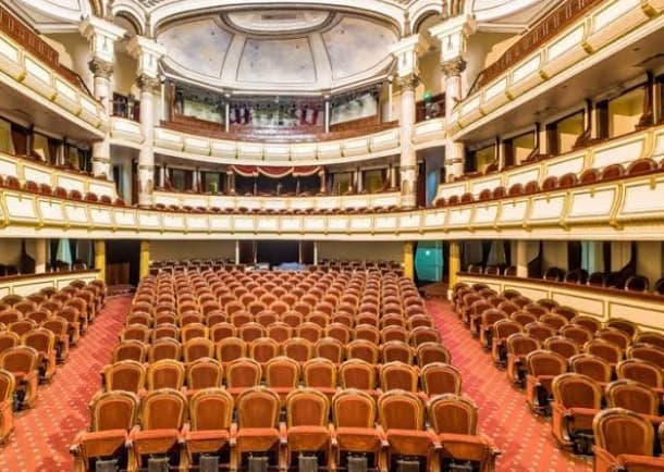 Hanoi Opera House thumbnail 3