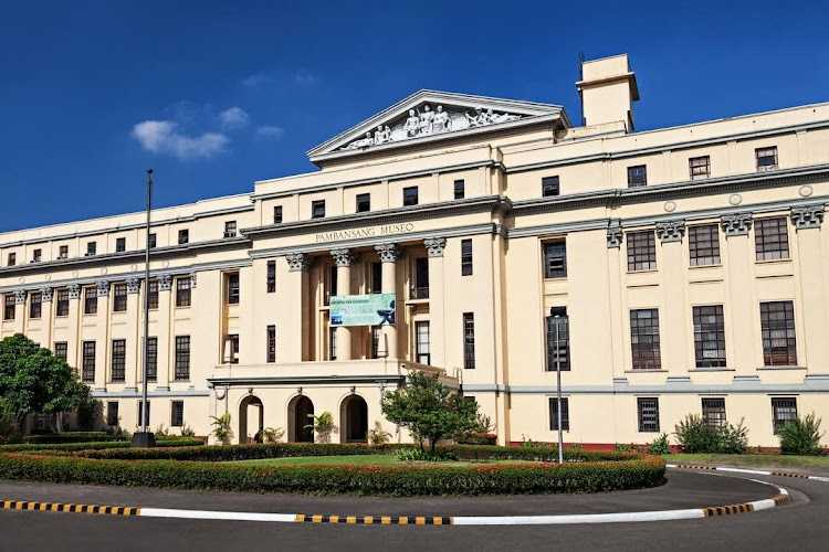 National Museum of Fine Arts thumbnail 2