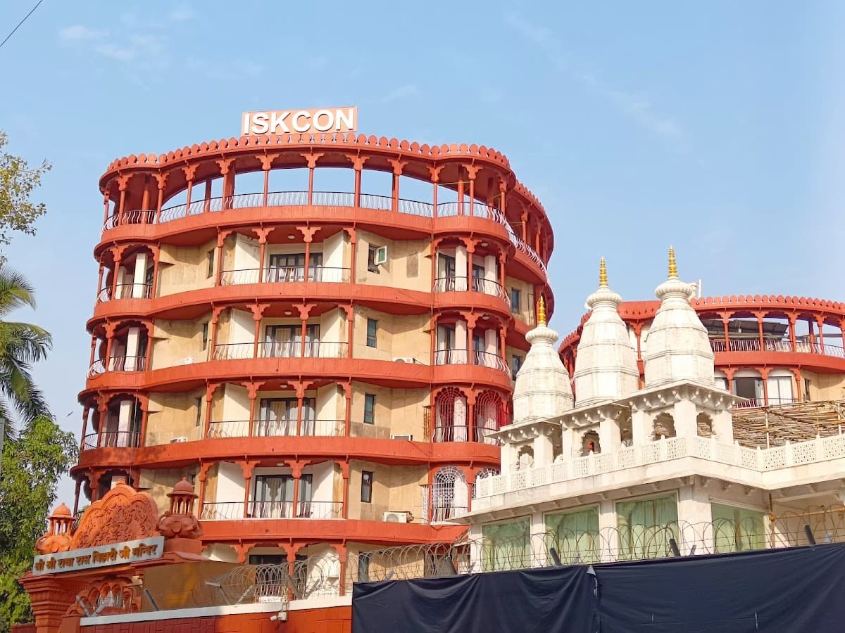 ISKCON Temple, Juhu thumbnail 2