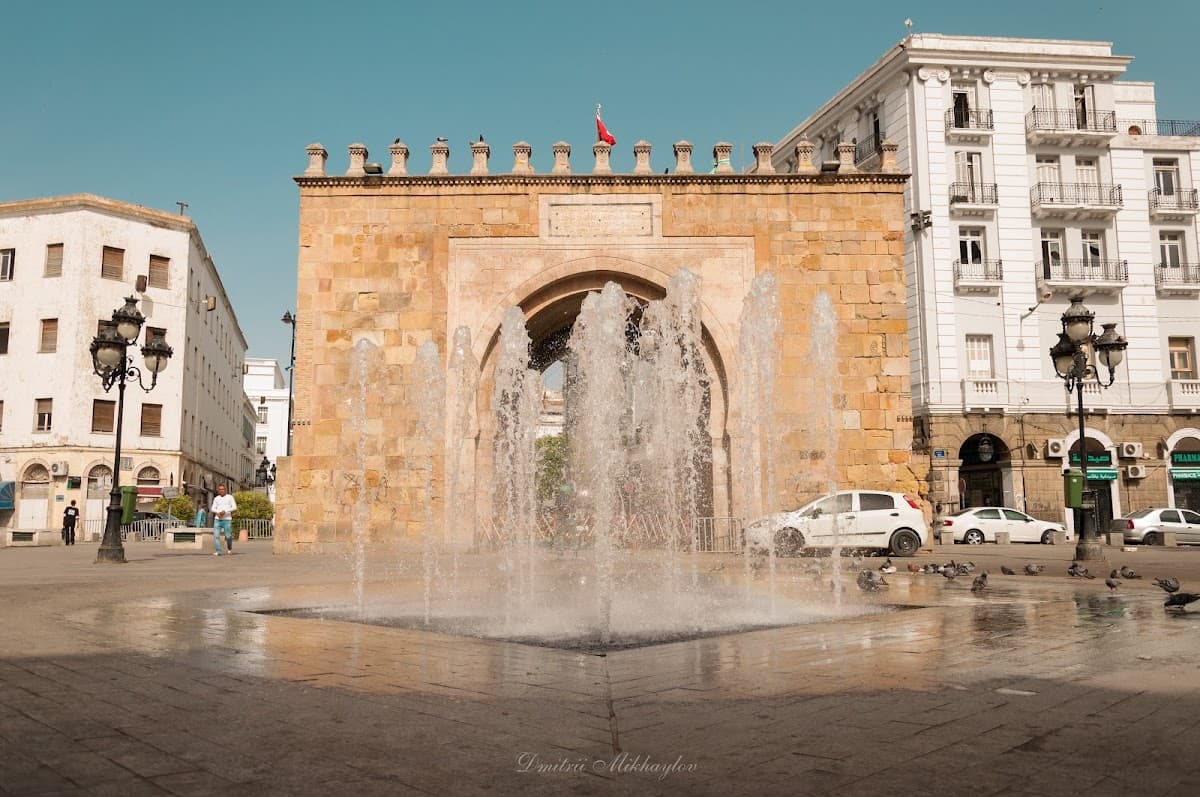 Victory Square thumbnail 2