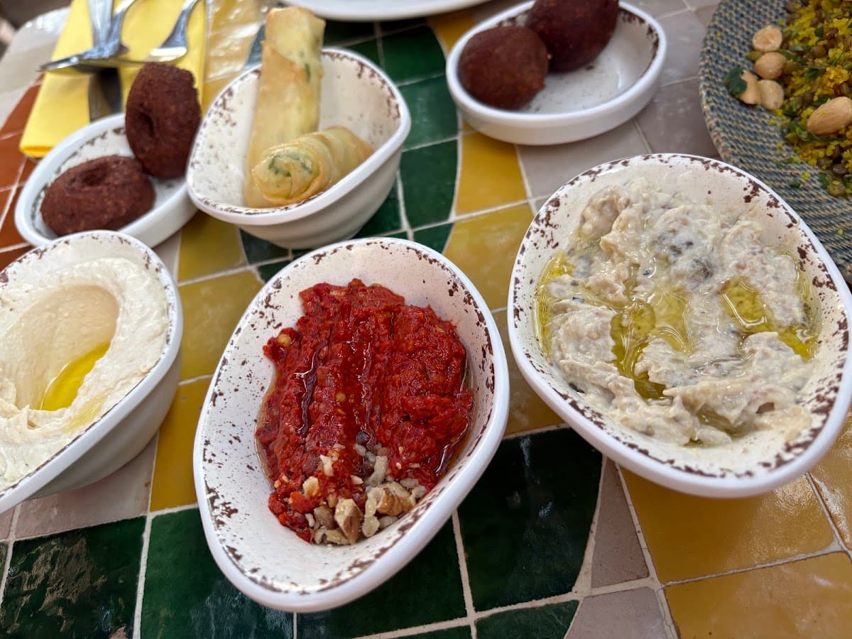 Naranj Libanese thumbnail 3