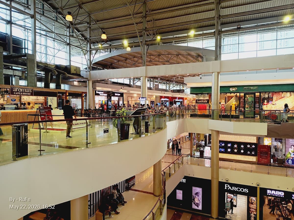 Lake Shore Mall - Thane thumbnail 2