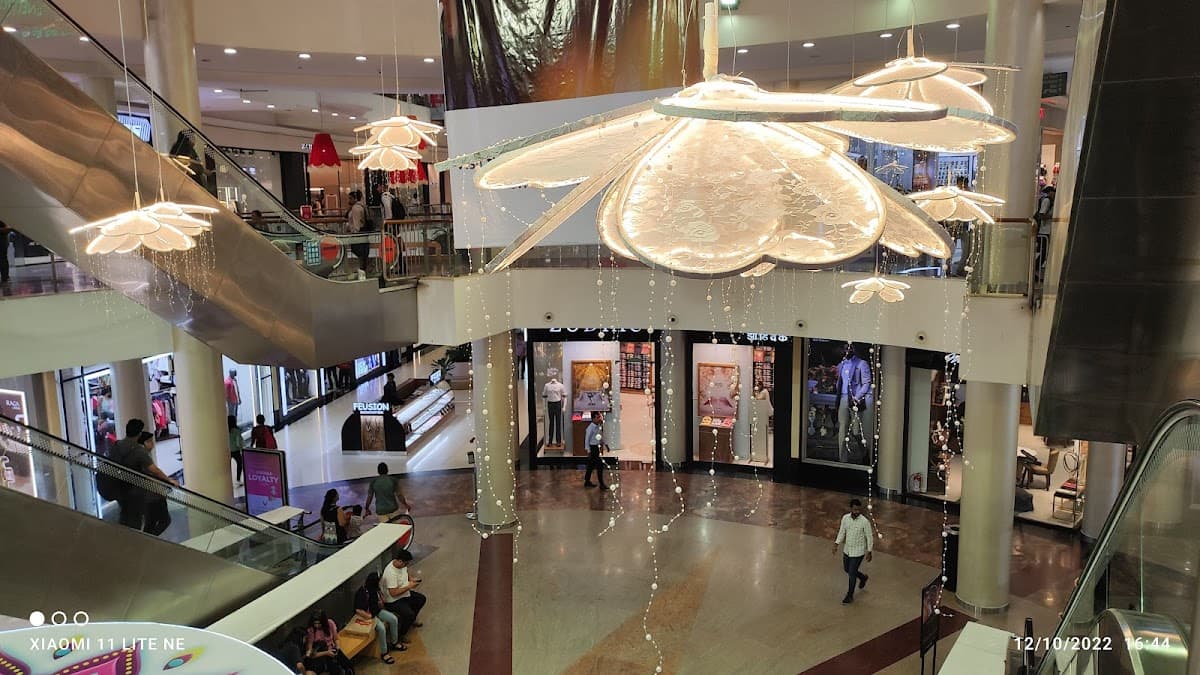 Lake Shore Mall - Thane thumbnail 3