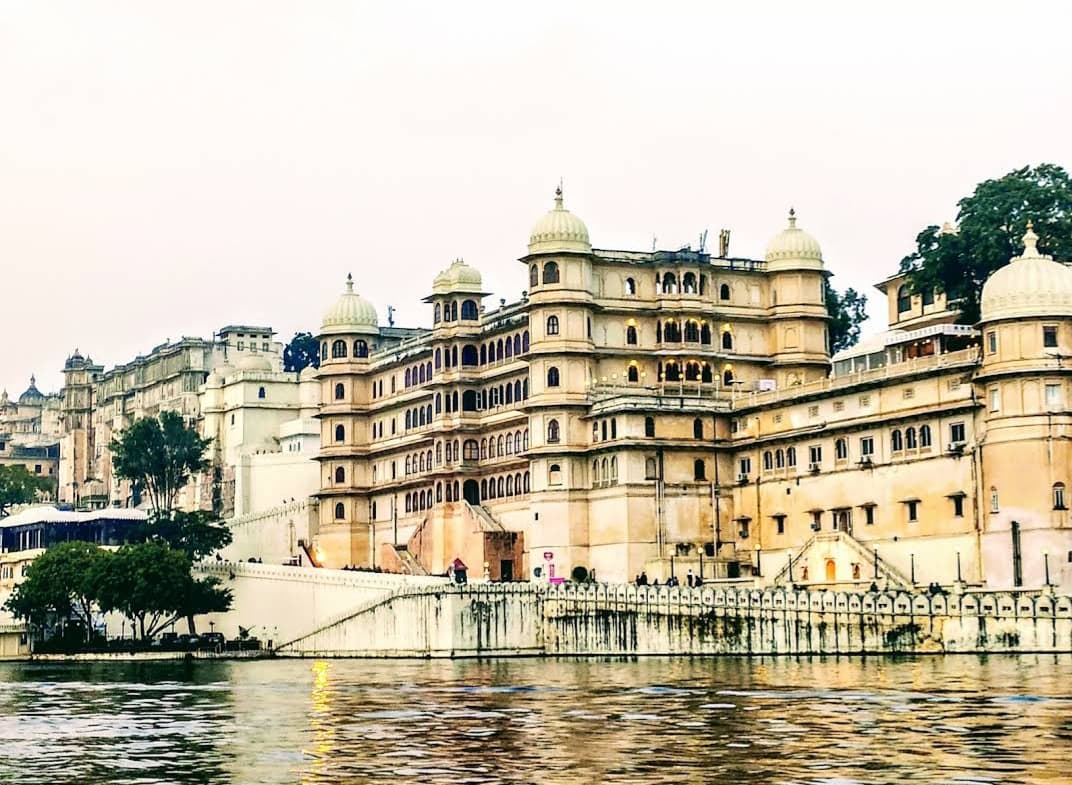City Palace thumbnail 3
