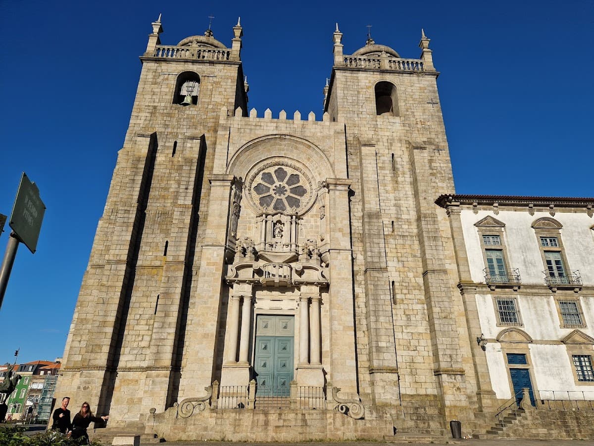 Porto Cathedral photo 1