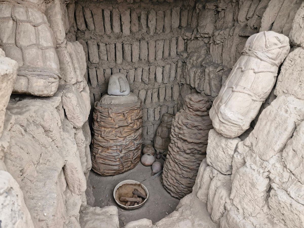 Pucllana Site Museum thumbnail 3