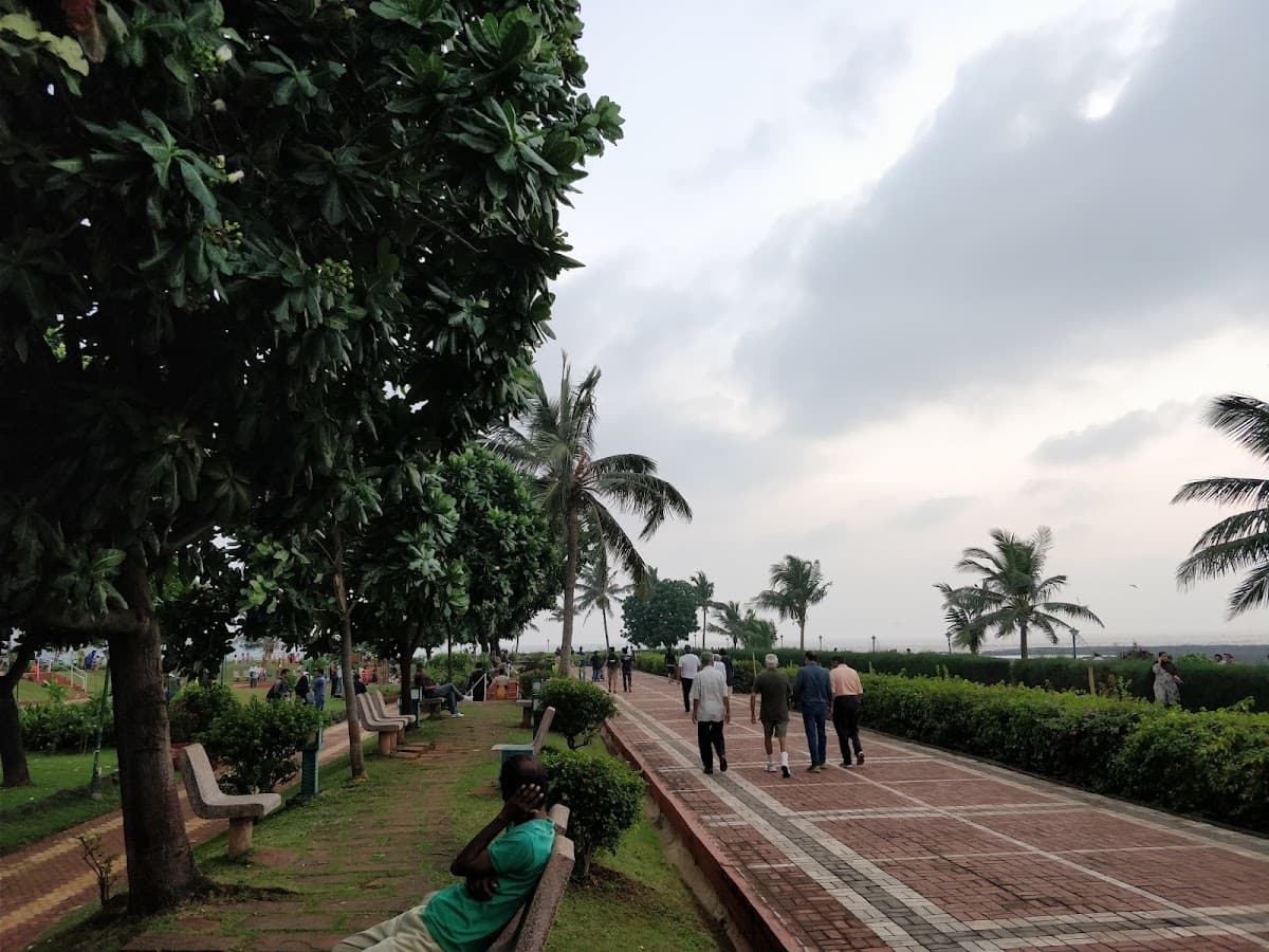 Jogger's Park thumbnail 2