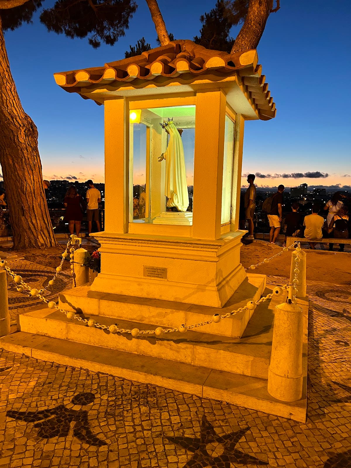 Miradouro da Senhora do Monte thumbnail 3