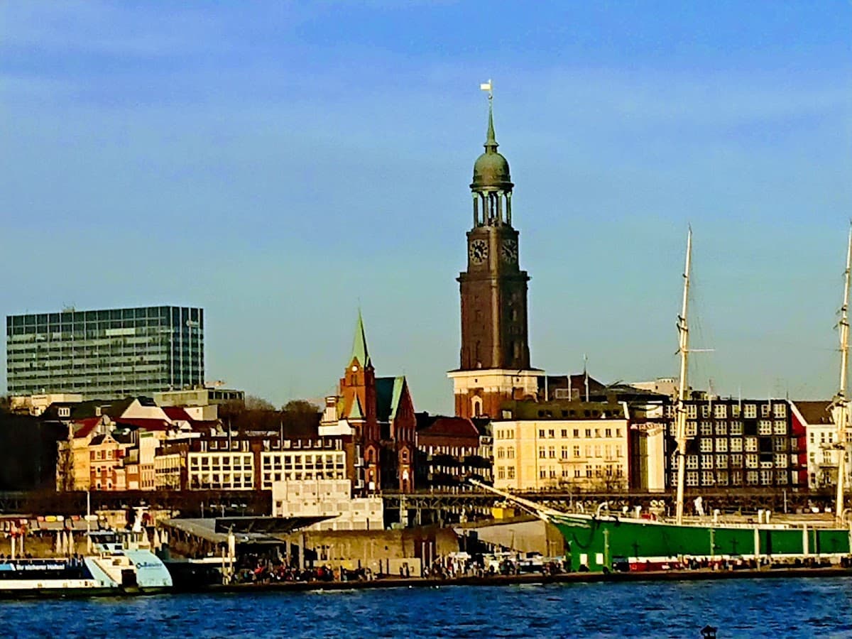 Elbe Tunnel thumbnail 2