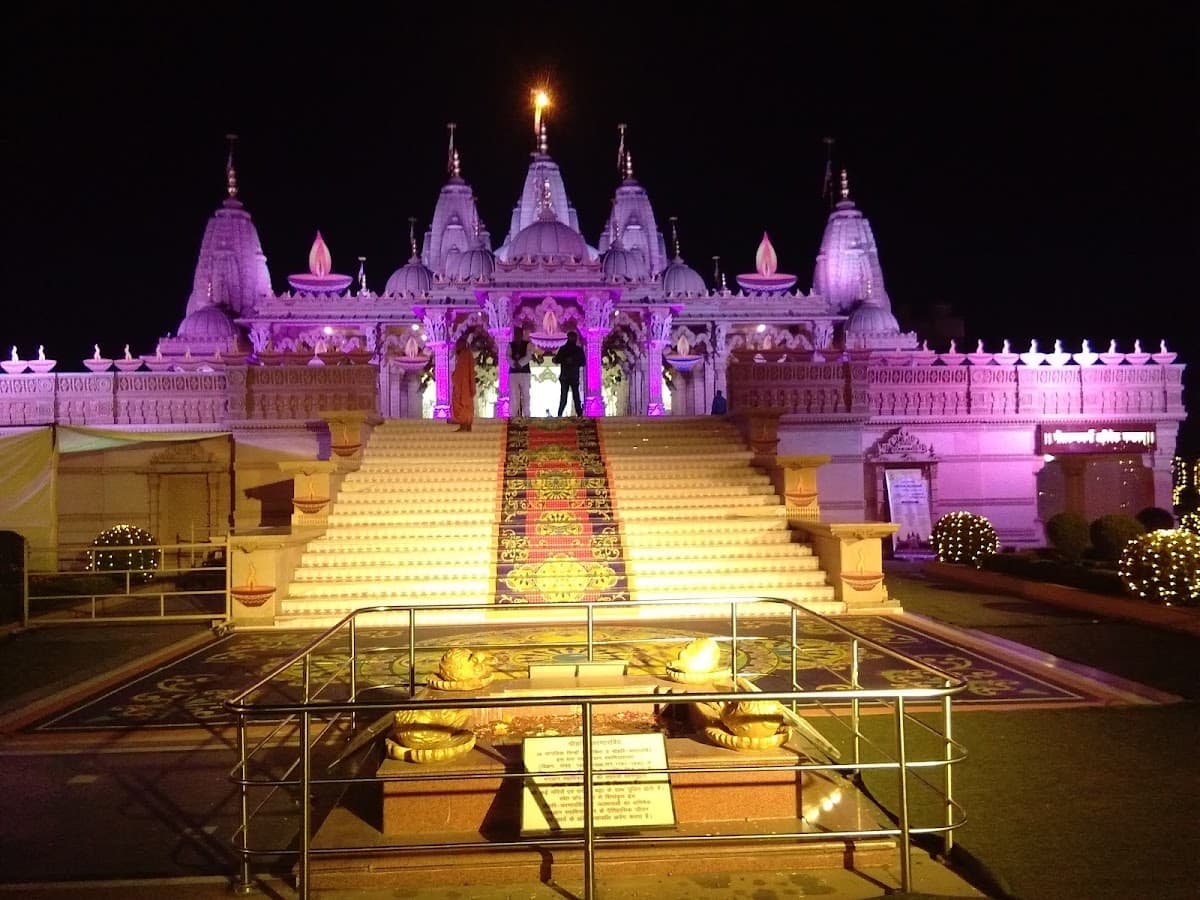 BAPS Shri Swaminarayan Akshardham Mandir, Jaipur thumbnail 2