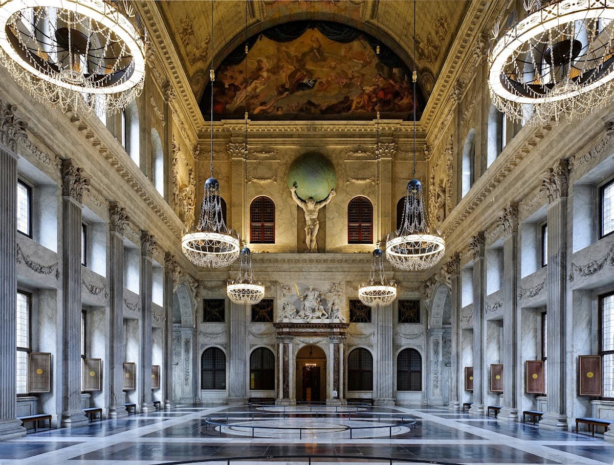 Royal Palace Amsterdam thumbnail 3